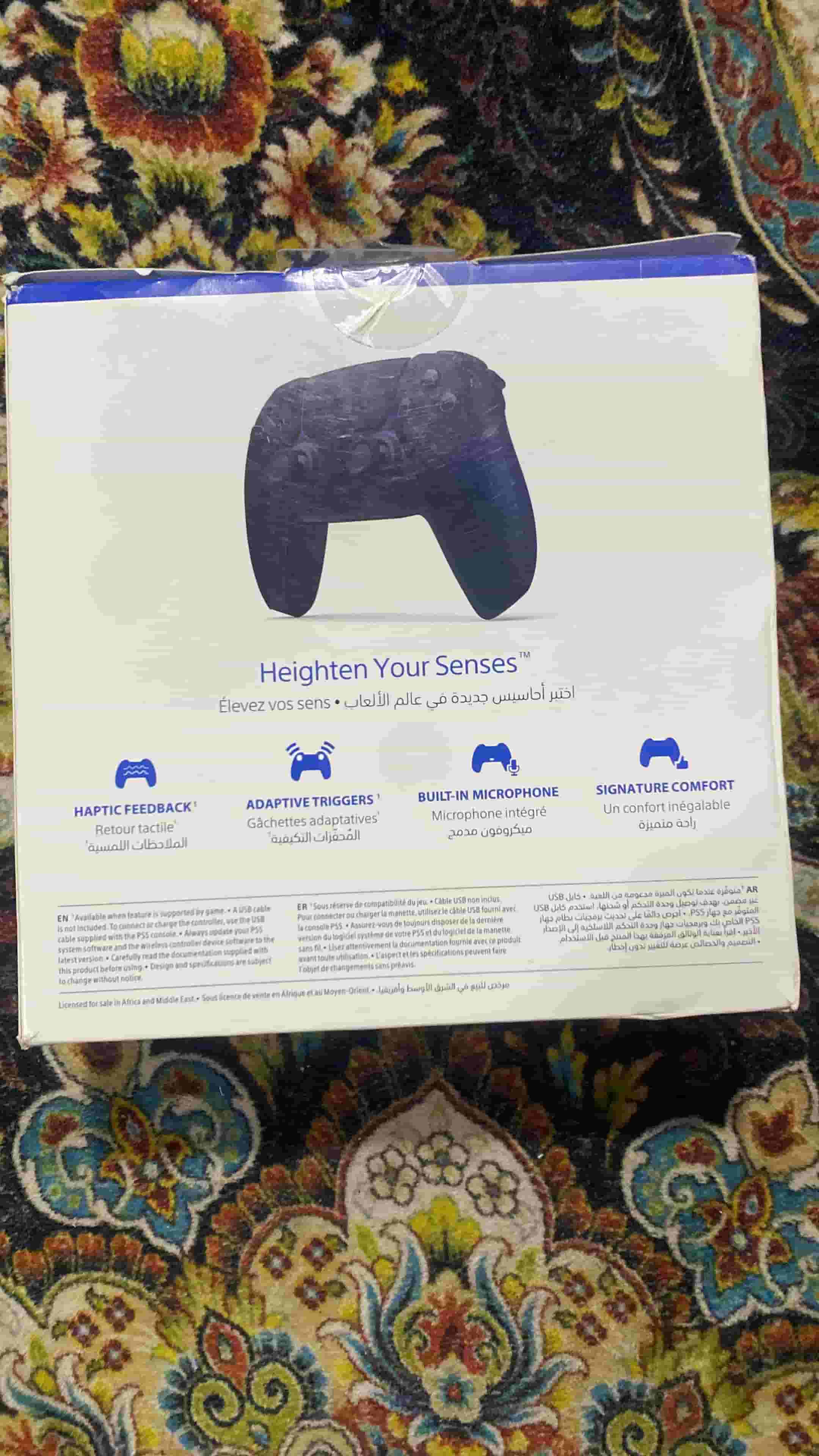 يد سوني 5 جديدة